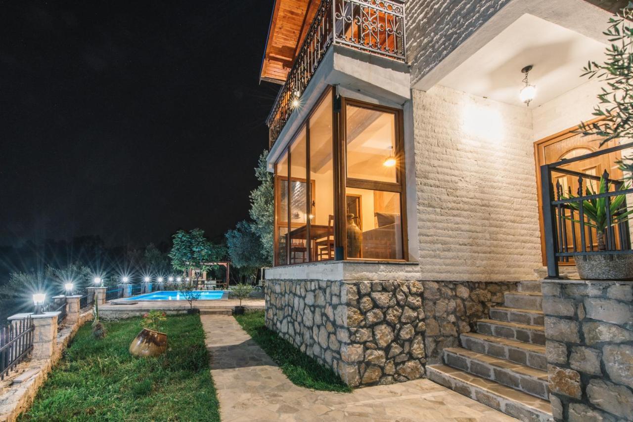 Rustic Villas Barlovic ウルツィニ エクステリア 写真