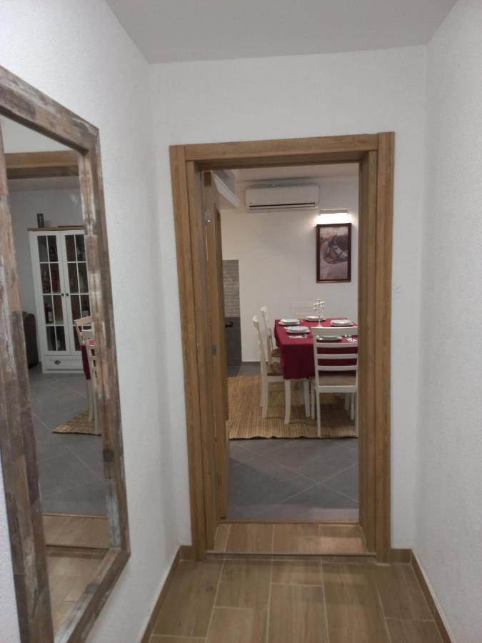 Rustic Villas Barlovic ウルツィニ エクステリア 写真