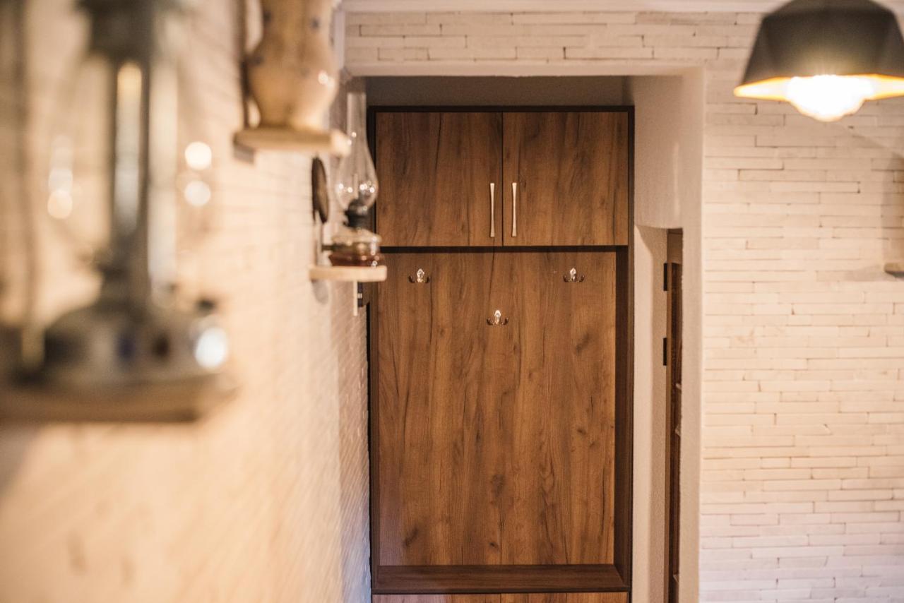Rustic Villas Barlovic ウルツィニ エクステリア 写真