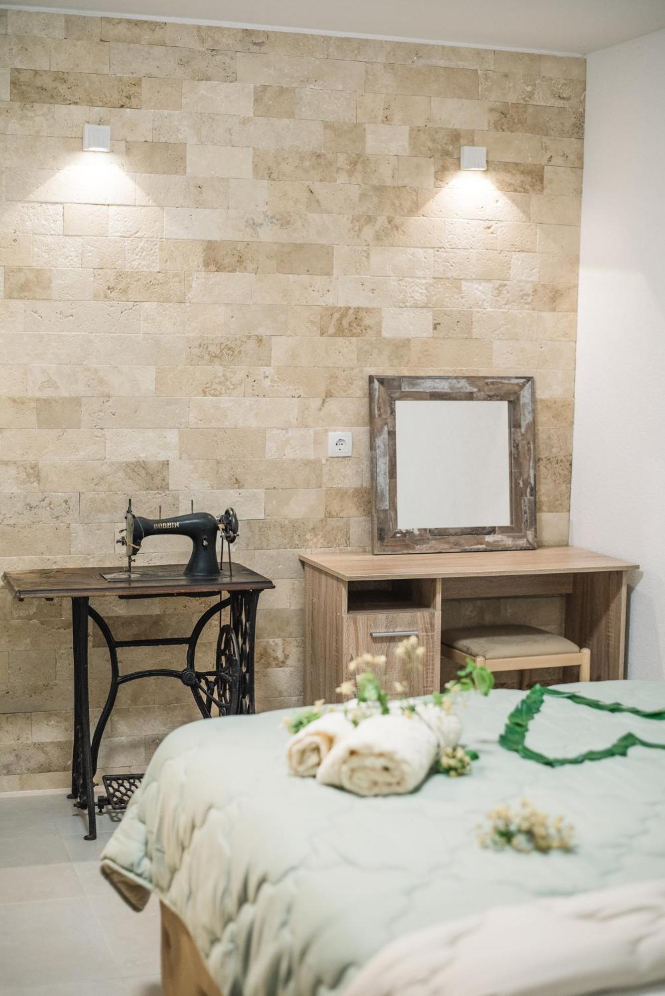 Rustic Villas Barlovic ウルツィニ 部屋 写真